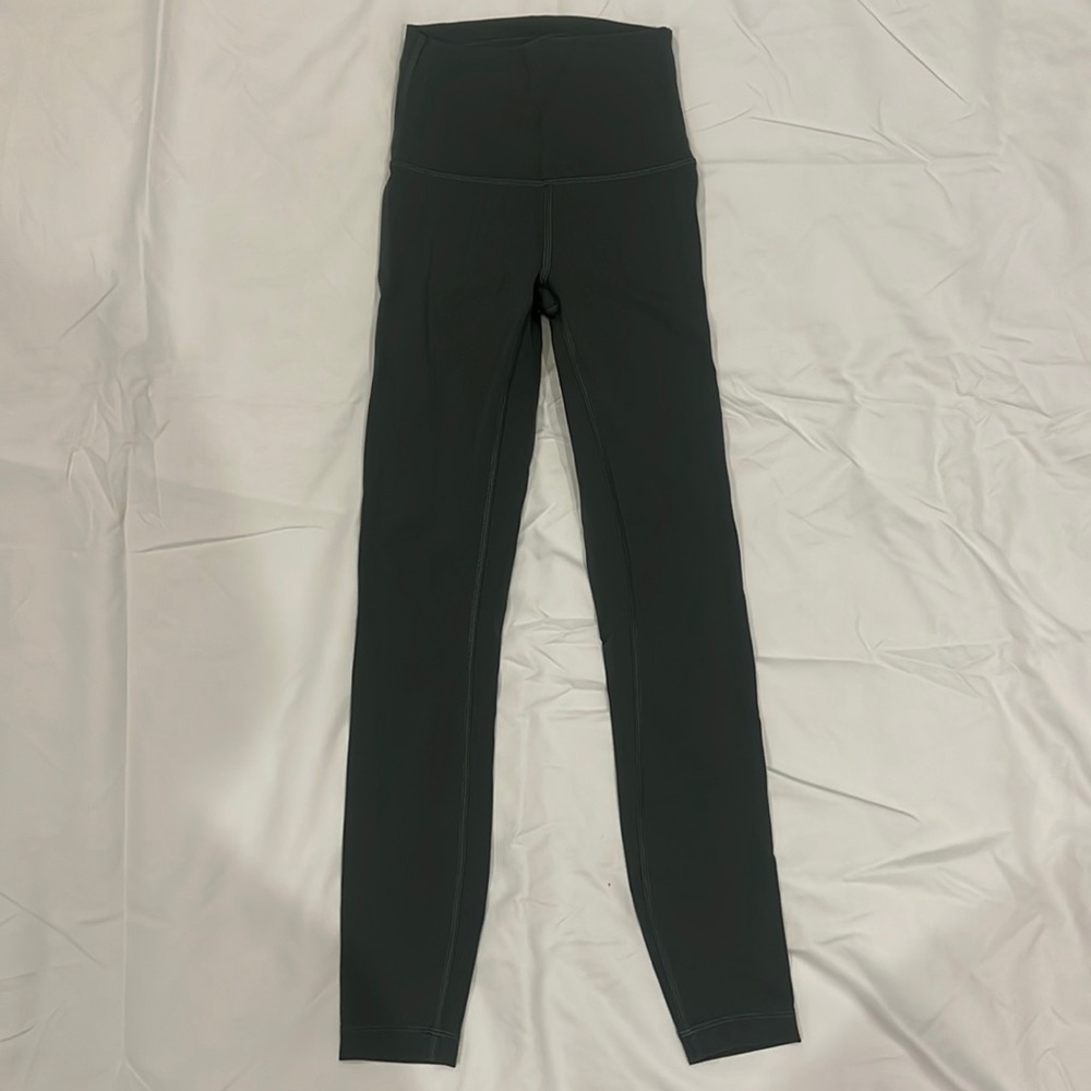 Lululemon Align leggings 25” - Army green